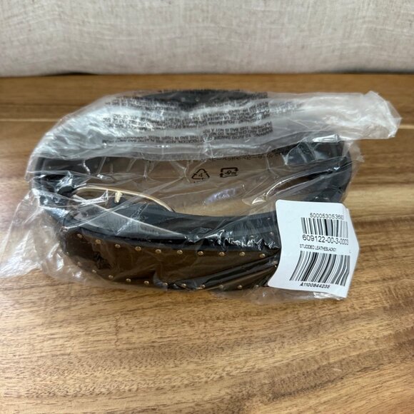 Banana Republic leather Belt with Gold Studs - Picture 6 of 9